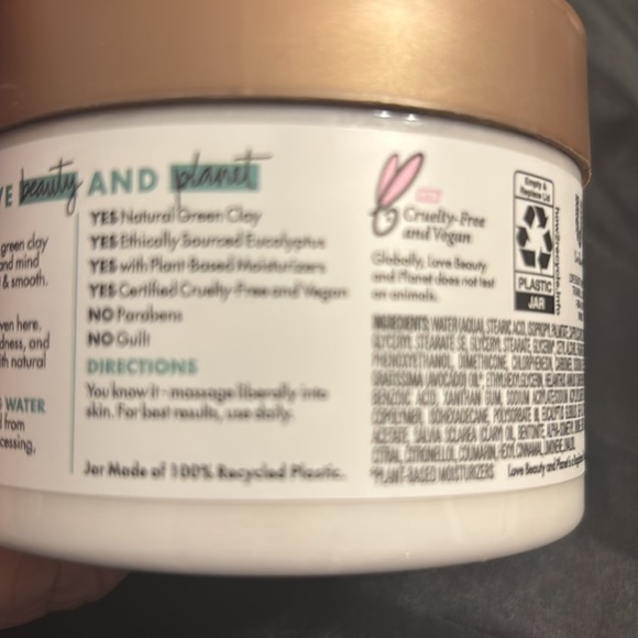 Green Clay & Eucalyptus Body Cream - Picture 4 of 5